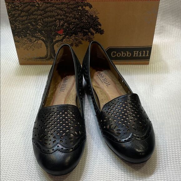 Cobb Hill by New Balance Womens Black Perforated Leather Flats Sz 11 - Picture 1 of 8